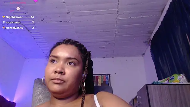 Snapshot of Evelyn_Sandoval chatting on 01/11/25, 05:31 Evelyn Sandoval online show from 01/11/25, 05:31