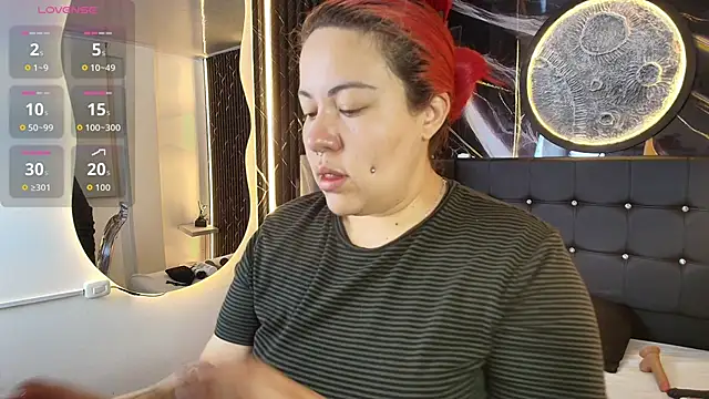 Bruja  Scarlata online show from 09/15/25, 11:21