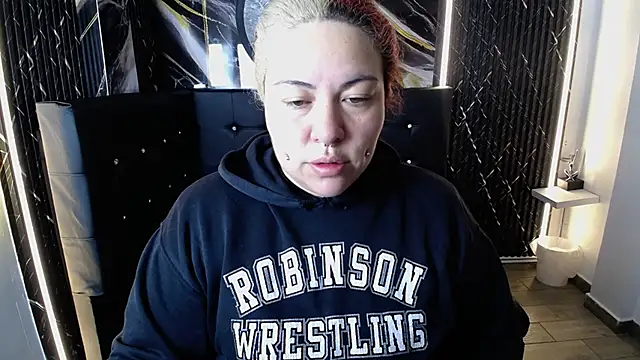 Bruja  Scarlata online show from 11/05/25, 10:04