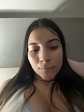 Snapshot of AnitaKariri chatting on 09/15/25, 04:29 AnitaKariri online show from 09/15/25, 04:29