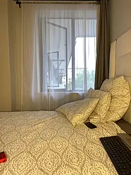 mmbaliii online show from 02/10/25, 02:48