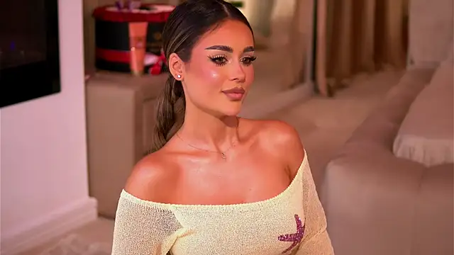 YasmineShaw online show from 11/12/25, 11:58