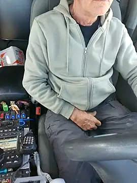 vanscr1 online show from 03/05/25, 07:27