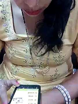 Snapshot of Urmila_bhabhii chatting on 02/02/25, 06:48 Urmila bhabhii online show from 02/02/25, 06:48