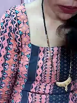 Snapshot of Urmila_bhabhii chatting on 02/05/25, 04:16 Urmila bhabhii online show from 02/05/25, 04:16