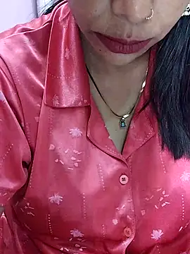 Snapshot of Urmila_bhabhii chatting on 03/17/25, 03:25 Urmila bhabhii online show from 03/17/25, 03:25