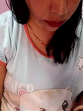 Snapshot of Urmila_bhabhii chatting on 03/19/25, 02:48 Urmila bhabhii online show from 03/19/25, 02:48