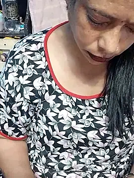 Snapshot of Urmila_bhabhii chatting on 10/09/25, 02:42 Urmila bhabhii online show from 10/09/25, 02:42