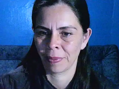 Snapshot of Marilyn_xxxx chatting on 12/19/24, 04:23 Marilyn xxxx online show from 12/19/24, 04:23