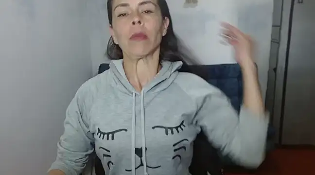 Snapshot of Marilyn_xxxx chatting on 02/18/25, 06:15 Marilyn xxxx online show from 02/18/25, 06:15