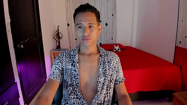 Snapshot of alessandro_wizard chatting on 02/21/25, 12:50 alessandro wizard online show from 02/21/25, 12:50