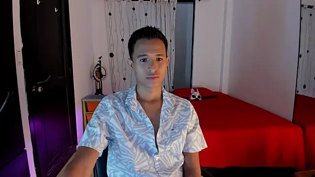 Snapshot of alessandro_wizard chatting on 02/26/25, 07:49 alessandro wizard online show from 02/26/25, 07:49
