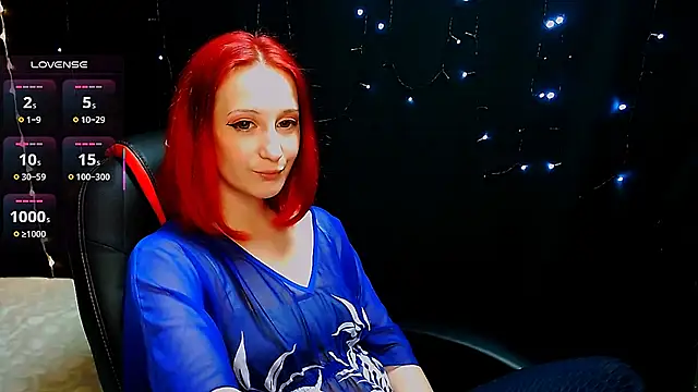 Snapshot of AgathaNoxe chatting on 02/28/25, 08:39 AgathaNoxe online show from 02/28/25, 08:39