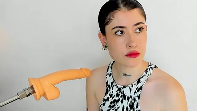 melody suarez online show from 12/10/24, 11:19