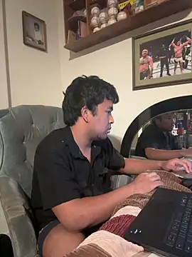 Snapshot of bigasianloads25 chatting on 09/27/25, 06:29 bigasianloads25 online show from 09/27/25, 06:29