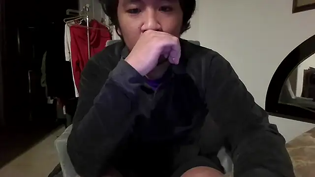 Snapshot of bigasianloads25 chatting on 11/29/25, 06:27 bigasianloads25 online show from 11/29/25, 06:27