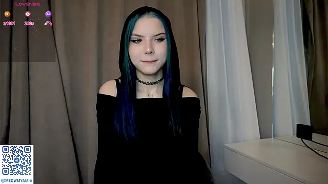 Snapshot of EvelyynLopez chatting on 01/20/25, 04:10 EvelyynLopez online show from 01/20/25, 04:10