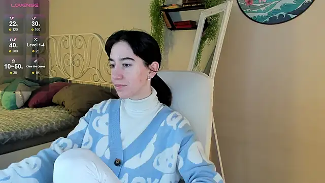 Snapshot of Belle_Via chatting on 01/23/25, 05:35 Belle Via online show from 01/23/25, 05:35