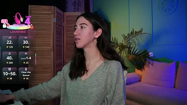 Snapshot of Belle_Via chatting on 10/24/25, 03:41 Belle Via online show from 10/24/25, 03:41