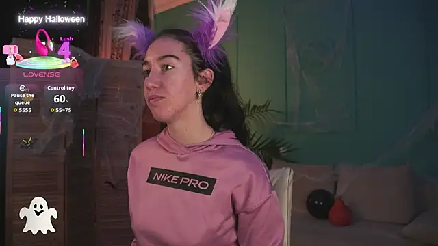 Snapshot of Belle_Via chatting on 11/03/25, 10:16 Belle Via online show from 11/03/25, 10:16