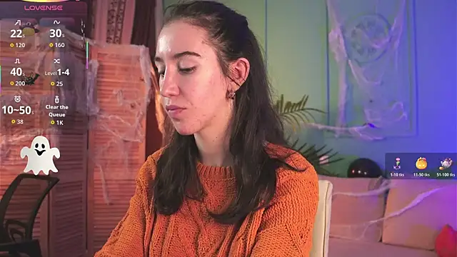 Snapshot of Belle_Via chatting on 11/05/25, 12:38 Belle Via online show from 11/05/25, 12:38