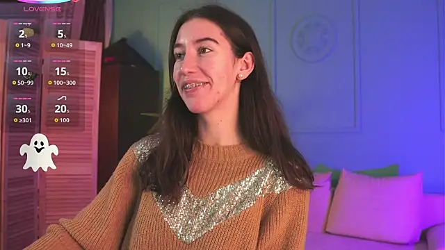 Snapshot of Belle_Via chatting on 11/06/25, 06:09 Belle Via online show from 11/06/25, 06:09