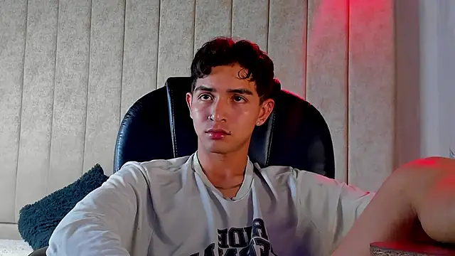 Snapshot of Muichiro_tokito1 chatting on 11/09/25, 04:00 Muichiro tokito1 online show from 11/09/25, 04:00