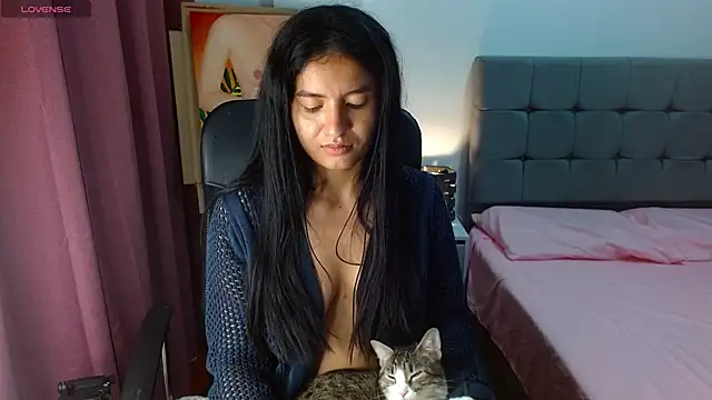 Snapshot of ChloeSanchezx chatting on 02/28/25, 11:23 ChloeSanchezx online show from 02/28/25, 11:23