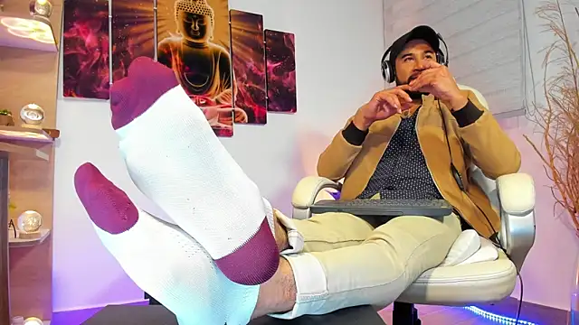 alessandro wye online show from 02/28/25, 08:42