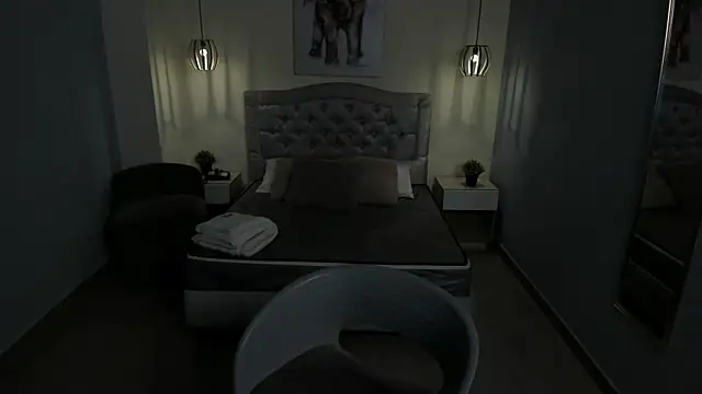 escarleth   online show from 09/09/25, 01:43