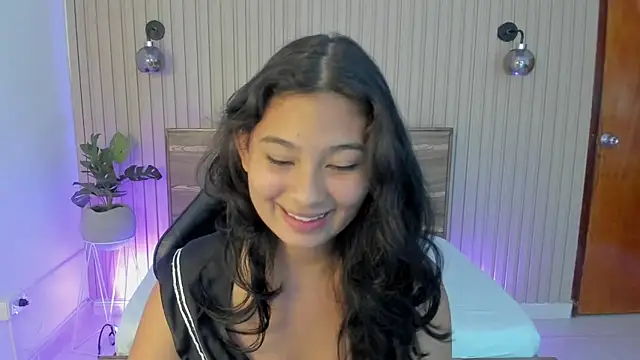 Snapshot of melody_flowers chatting on 01/22/25, 01:21 melody flowers online show from 01/22/25, 01:21