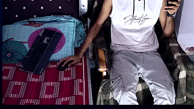 Habibi big b online show from 10/10/25, 06:40