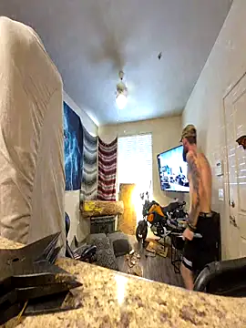 Snapshot of lit702 chatting on 10/29/25, 10:22 lit702 online show from 10/29/25, 10:22