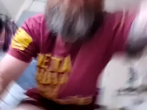 Snapshot of lit702 chatting on 10/31/25, 11:22 lit702 online show from 10/31/25, 11:22