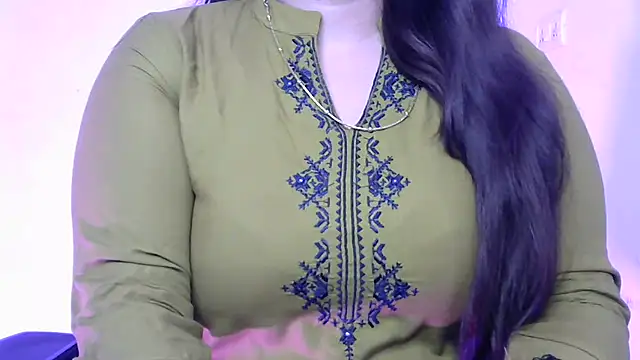 Snapshot of Cute-Ayesha chatting on 09/15/25, 07:52 Cute-Ayesha online show from 09/15/25, 07:52