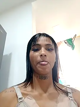 Snapshot of Antonellasmith00 chatting on 02/01/25, 03:50 Antonellasmith00 online show from 02/01/25, 03:50