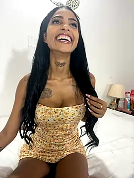 Antonellasmith00 online show from 10/18/25, 12:50