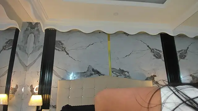 Snapshot of Princess_Violett chatting on 01/29/25, 02:42 Princess Violett online show from 01/29/25, 02:42