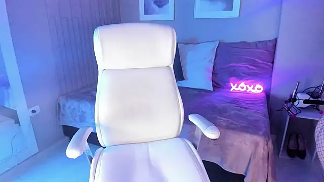 jess ox online show from 01/27/25, 08:39