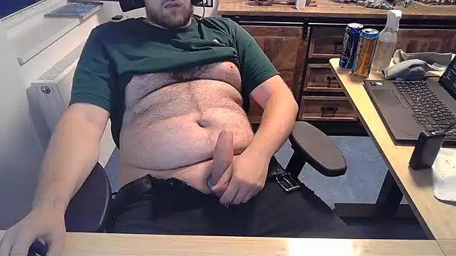 Snapshot of Currycake chatting on 10/22/25, 06:40 Currycake online show from 10/22/25, 06:40