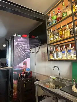 Snapshot of Miaa_coopeer chatting on 12/27/24, 07:57 Miaa coopeer online show from 12/27/24, 07:57