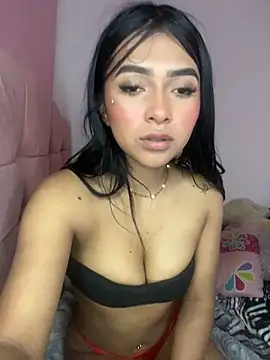 Snapshot of Miaa_coopeer chatting on 02/07/25, 10:50 Miaa coopeer online show from 02/07/25, 10:50