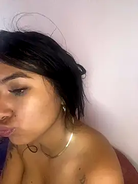 Snapshot of Miaa_coopeer chatting on 09/17/25, 05:47 Miaa coopeer online show from 09/17/25, 05:47