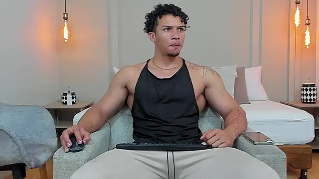 Snapshot of Dominick_star chatting on 02/11/25, 04:22 Dominick star online show from 02/11/25, 04:22