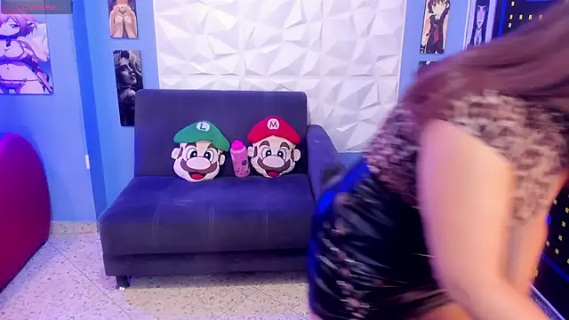 VickyJohnson1 online show from 10/10/25, 06:51