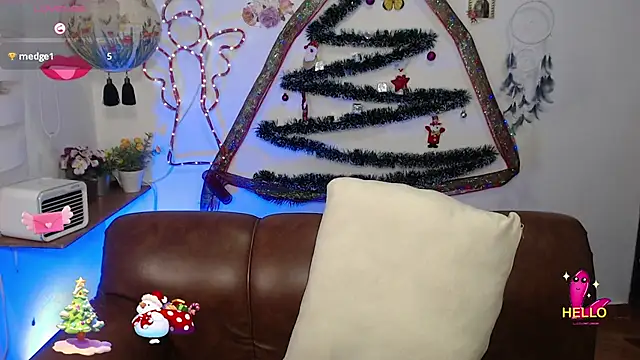 FernandaEloisa online show from 12/31/24, 04:57