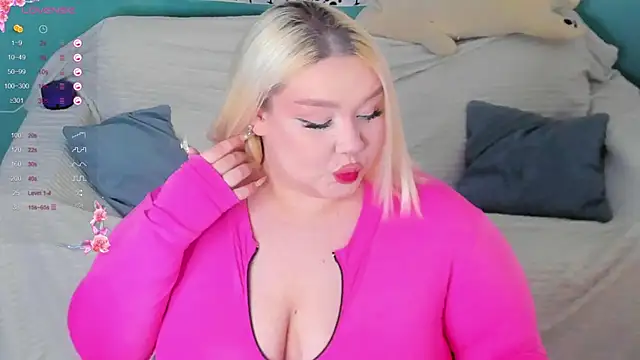 LilyBelll online show from 01/26/25, 04:20