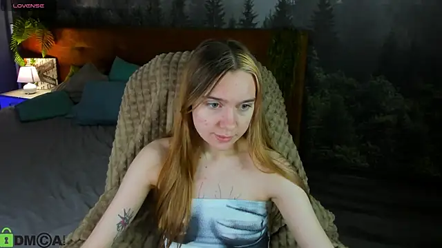 Snapshot of Lesi_Moonie01 chatting on 10/06/25, 07:50 Lesi Moonie01 online show from 10/06/25, 07:50