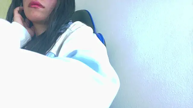  Emmaa Harper online show from 11/26/25, 07:09