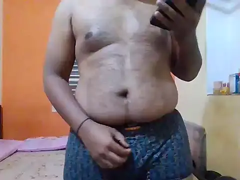 Snapshot of LundChodumera chatting on 12/16/24, 12:49 LundChodumera online show from 12/16/24, 12:49